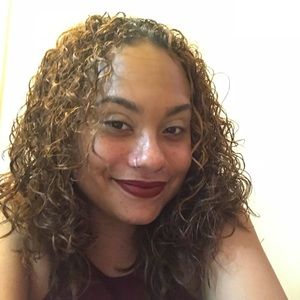 Meet your Posher, Janine